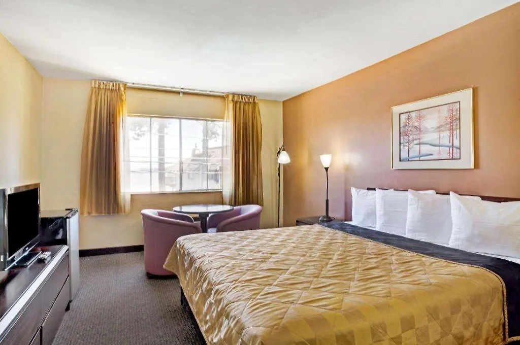 Howard Johnson By Wyndham South Lake Tahoe