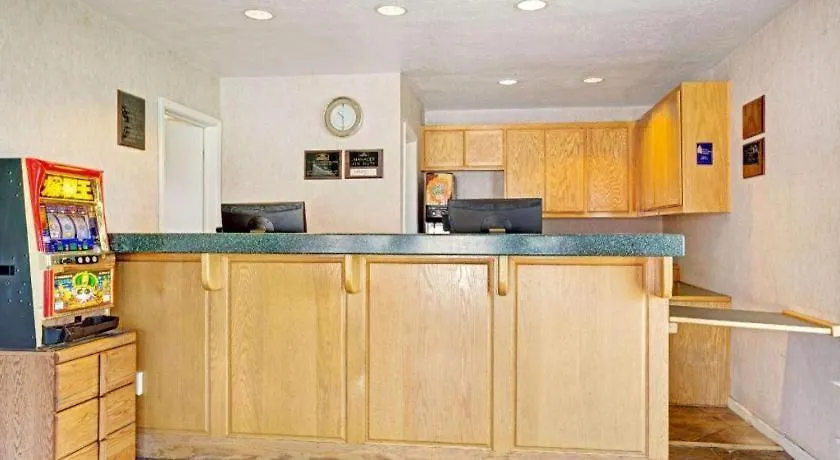 Howard Johnson By Wyndham South Lake Tahoe